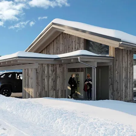 Grebenzen 55 度假居 *